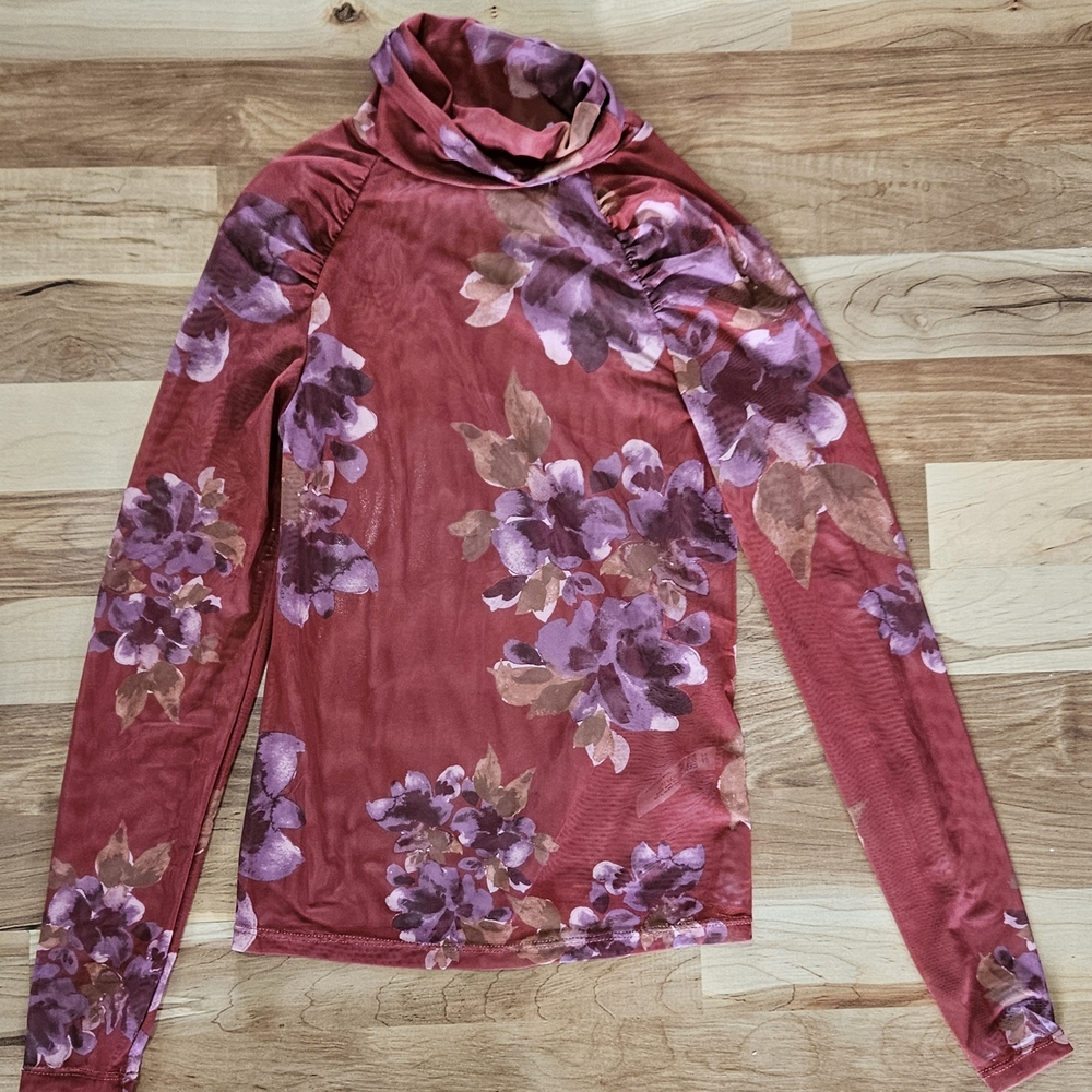 Floral Long Sleeve Turtleneck Top